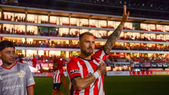 el guino de la gata fernandez para los hinchas del pincha: mi historia con estudiantes todavia no se termino