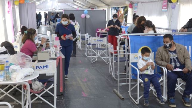 moderna asegura que su vacuna contra el covid-19 es eficaz en chicos de 6 a 11 anos