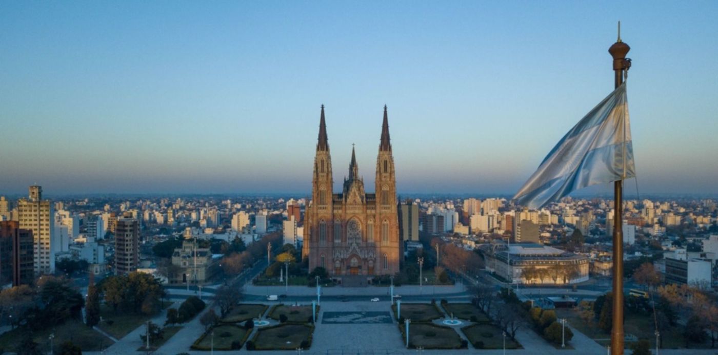 1531006082193.jpg?&cw=1920&ch=950