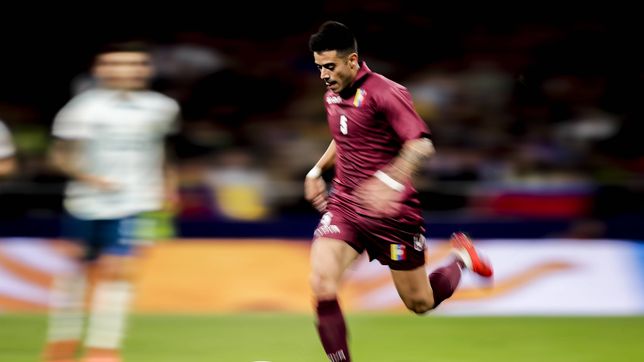 gimnasia avanzo por la llegada del mediocampista junior moreno