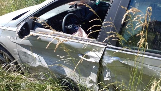 dos autos protagonizaron un impactante accidente de transito en la plata