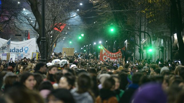 el ni una menos volvio a copar las calles contra los femicidios y la violencia machista