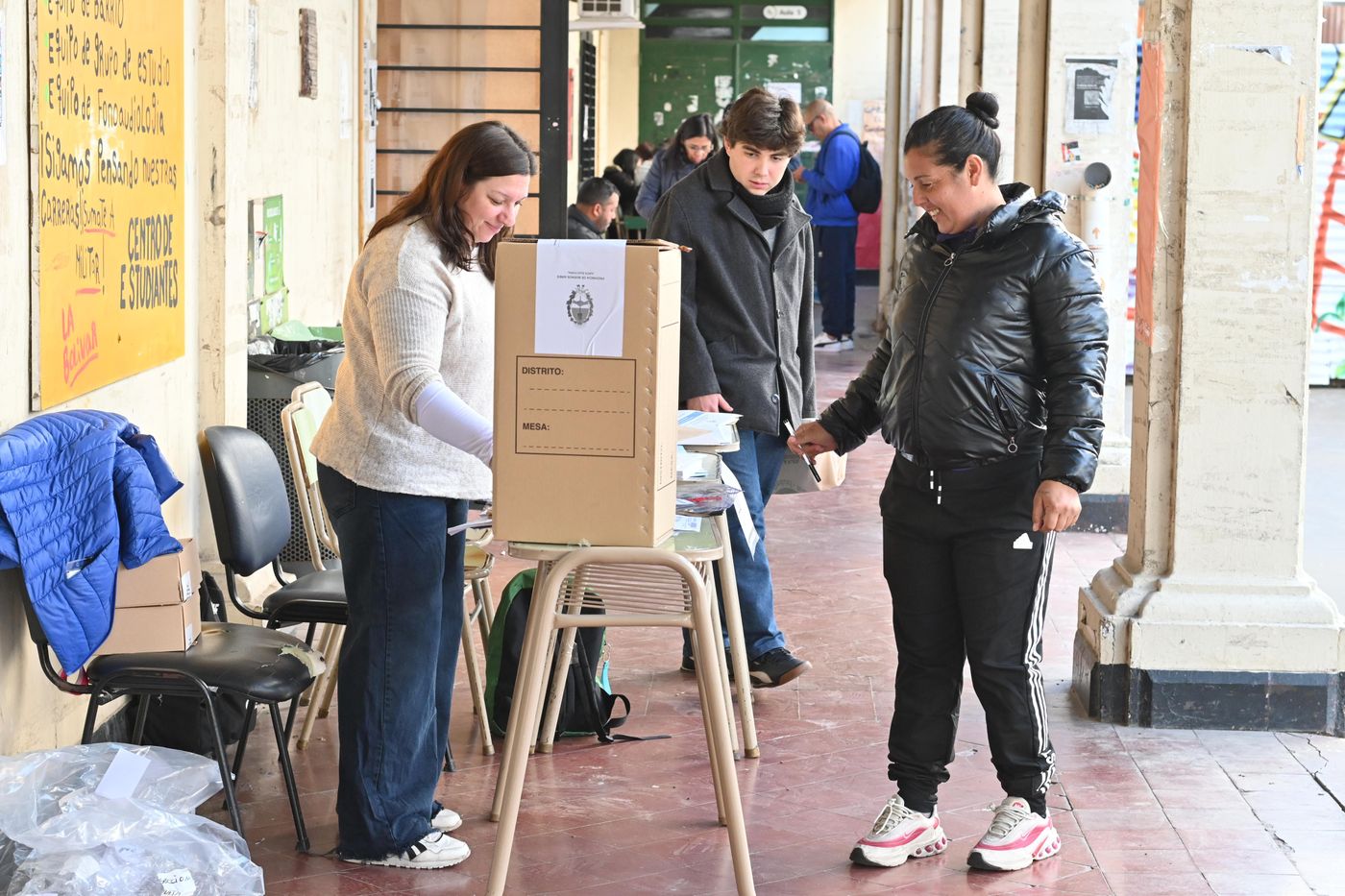 Elecciones legislativas 2025