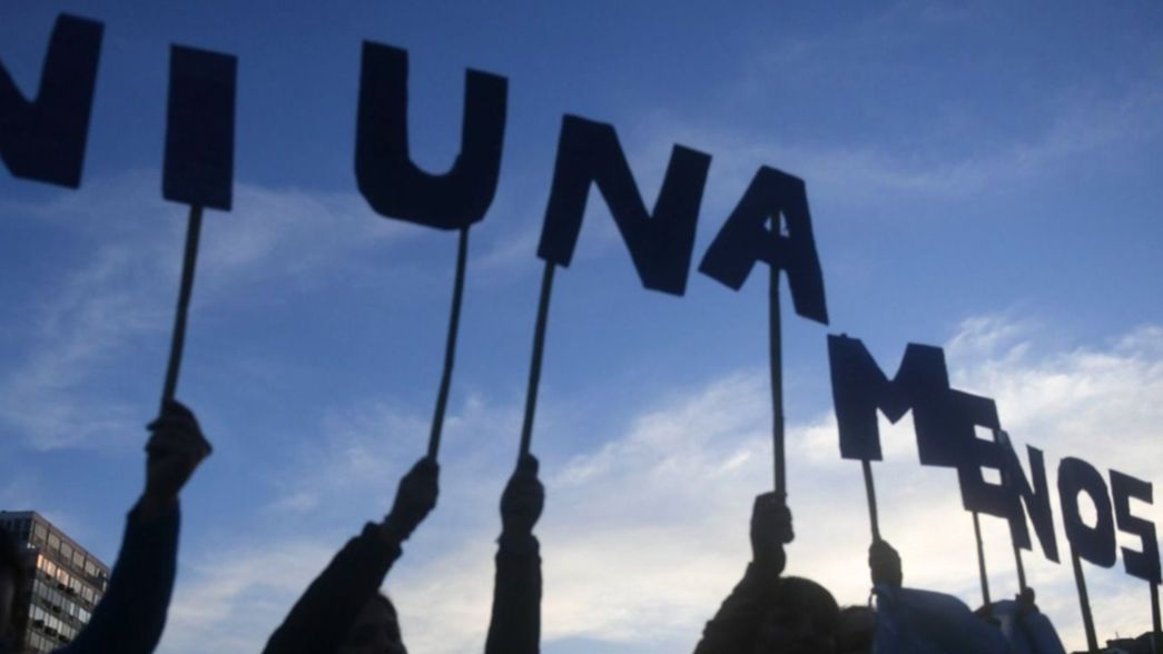 Un hombre golpeó a su pareja e intentó ahogarla en una zanja en San Carlos