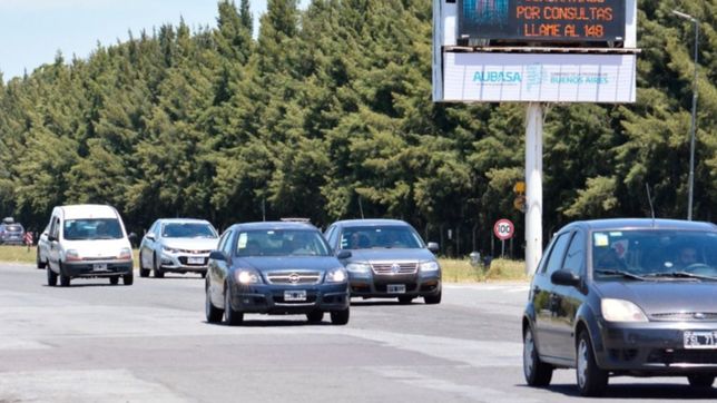 transito intenso en las rutas desde la costa en el primer recambio de temporada