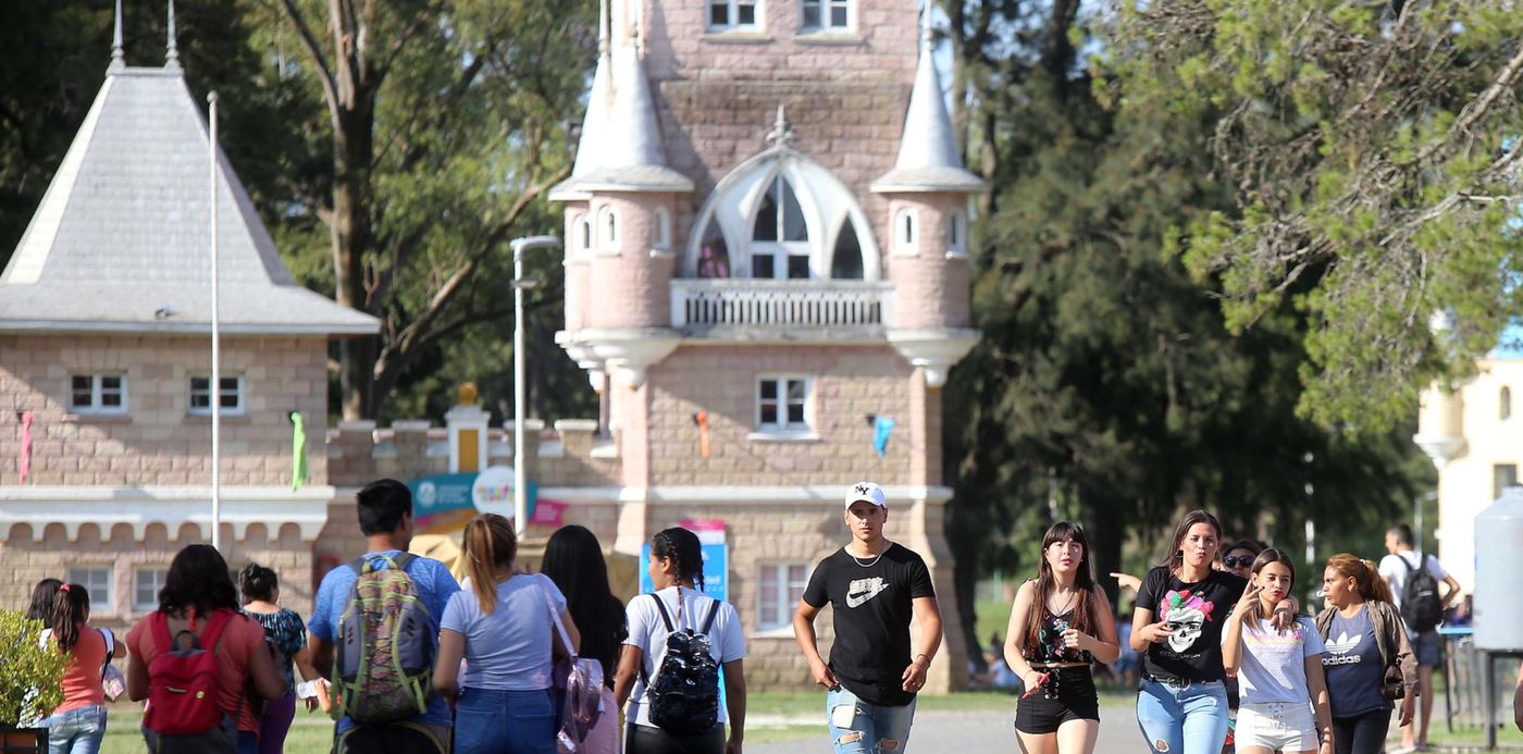 1578693285460.jpg?&cw=1920&ch=950