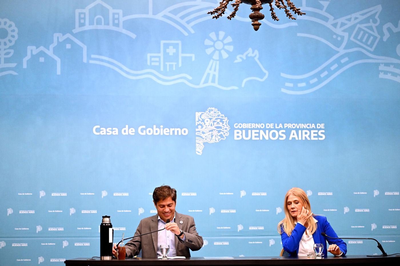 El gobernador Axel Kicillof anunció el decreto para desdoblar las elecciones y confirmó que en la provincia se votará el 7 de septiembre.