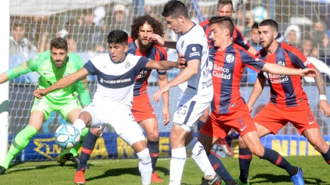 el lobo peleo hasta el final pero no pudo con navarro y termino perdiendo en bosque