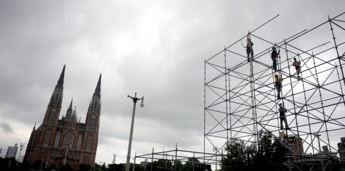 1542122048300.jpg?&cw=1920&ch=950