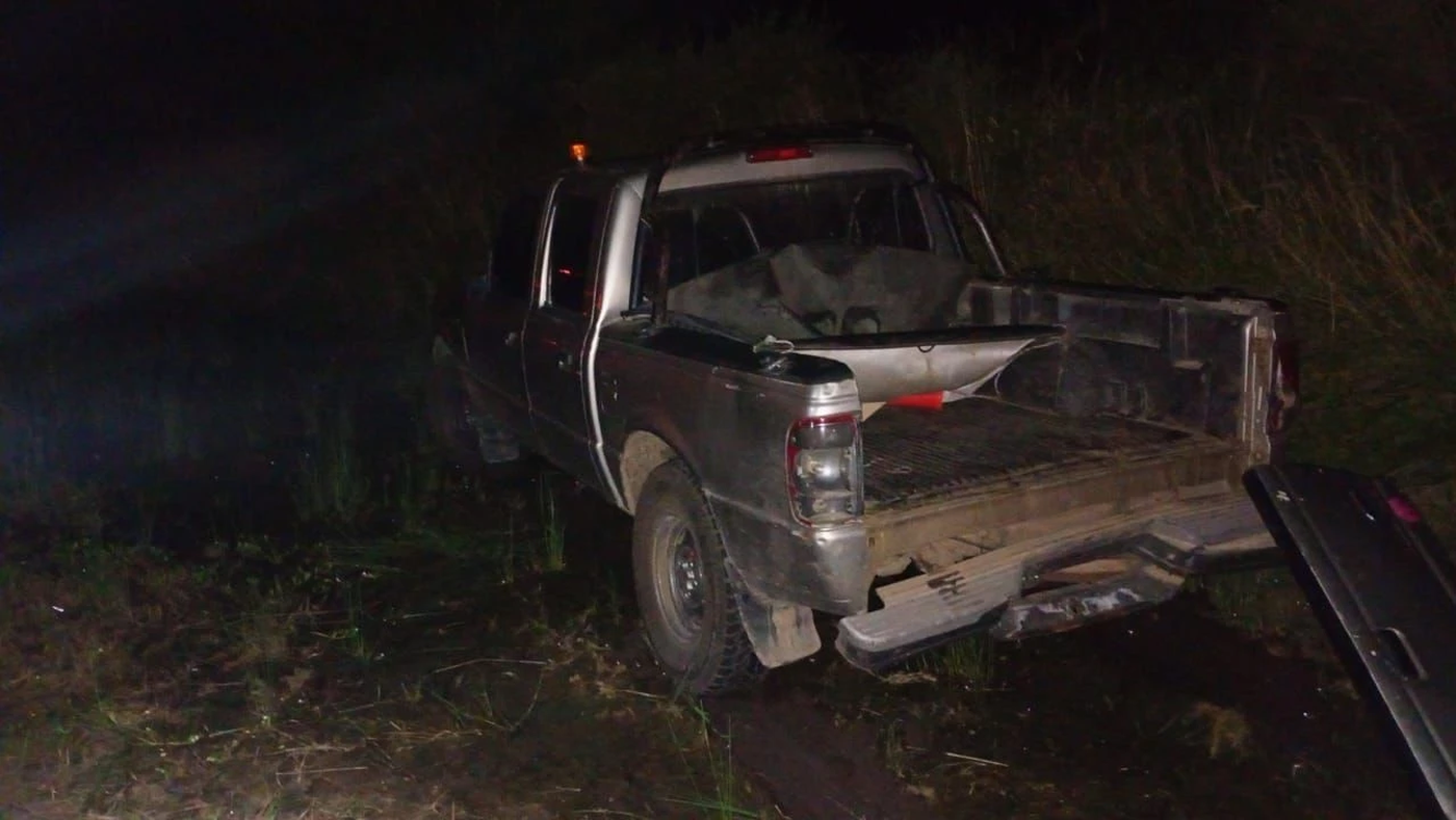 La camioneta que protagoniz&oacute; el choque el Ford Focus en Ruta 2