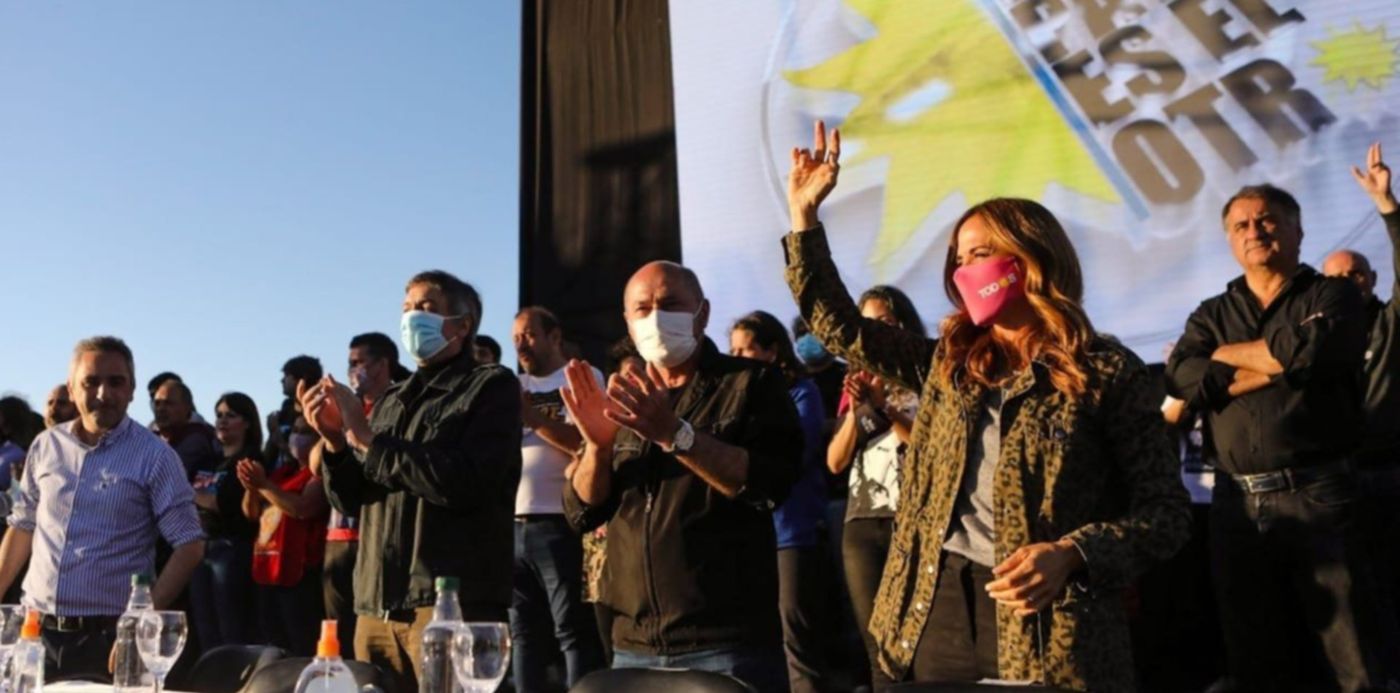 Maximo Kirchner Tolosa Paz en Esnenada