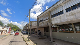 un chico llevo una pistola a una escuela y le robo el celular a un companero un chico llevo una pistola a una escuela y le robo el celular a un companero