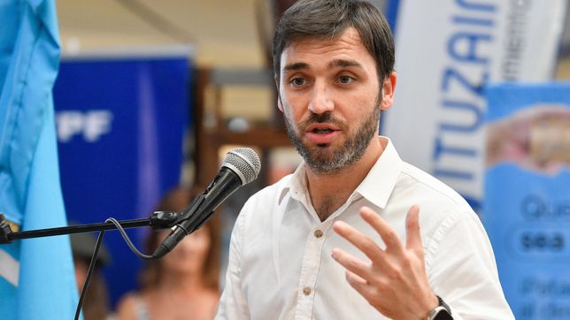 el gobernador de chubut afirmo que esta abierto al dialogo con milei tras amenazar con no entregar combustible