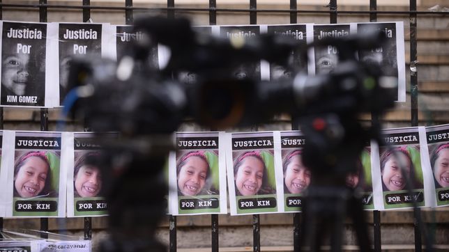 con uno de los adolescentes en el banquillo, avanza el juicio por el crimen de kim gomez