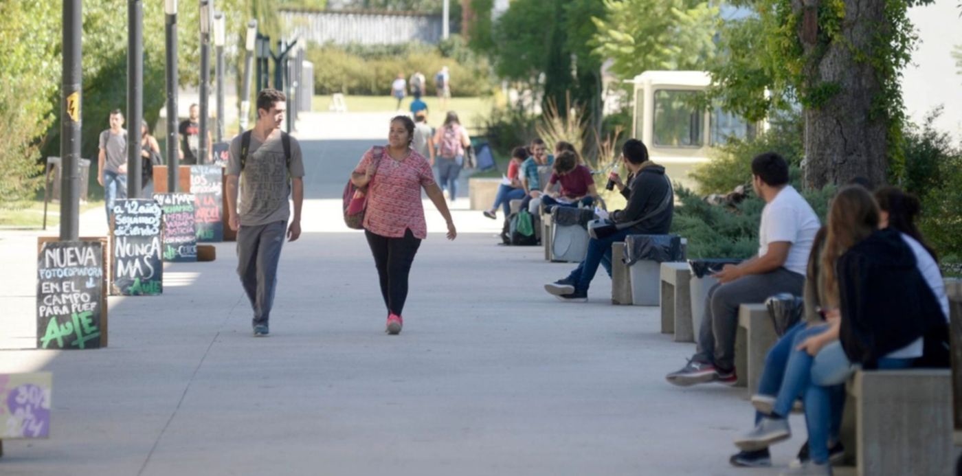 1534030595943.jpg?x=12&scaleY=1&ow=1500&scaleX=1&oh=986&y=226&width=1479&height=740&rotate=0&&cw=1920&ch=950