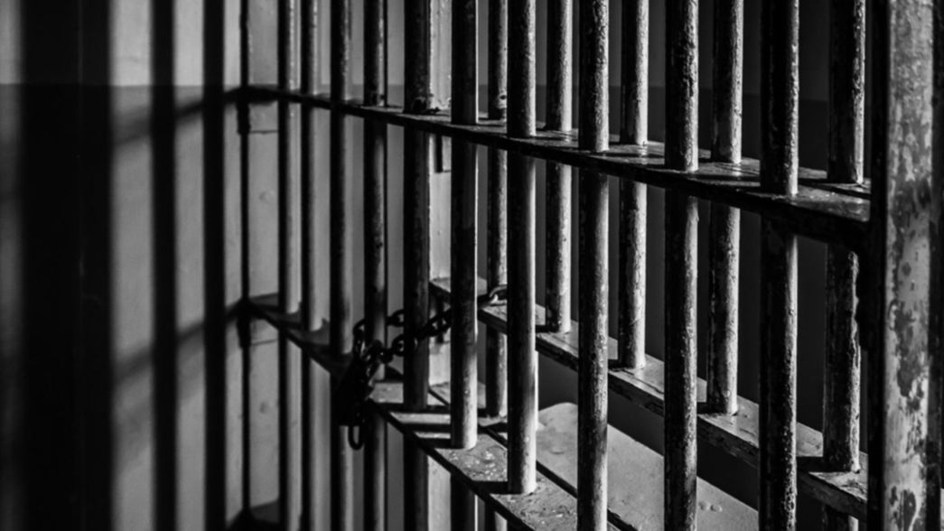 Detuvieron a cinco policías acusados de torturar y matar a un preso