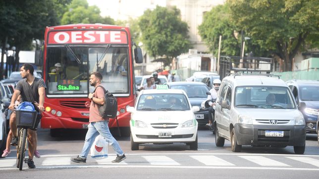 un sector de taxistas pide crear una patrulla motorizada especial para controlar el transito
