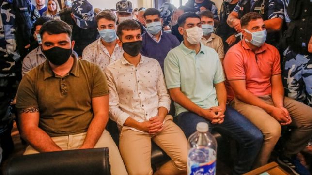 le llene la jeta de sangre: el crudo relato de una testigo de la muerte de baez sosa