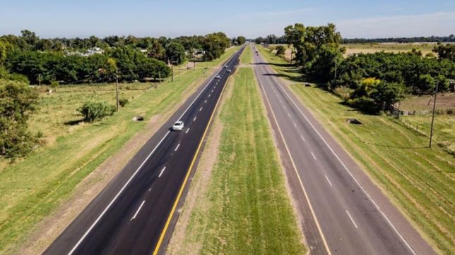 despues del receso por verano, avanza la obra de repavimentacion de la autovia 2