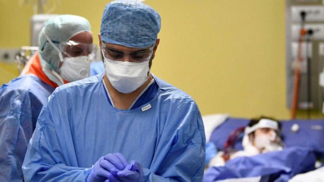 confirmaron otras cinco muertes por coronavirus en argentina y 158 nuevos casos