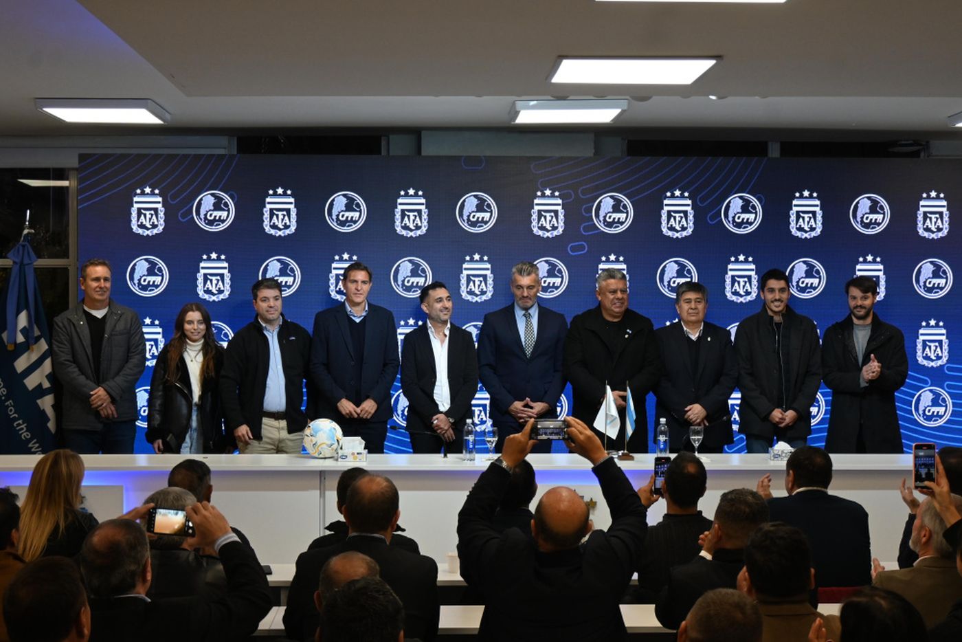 Presentación Copa País.jpeg