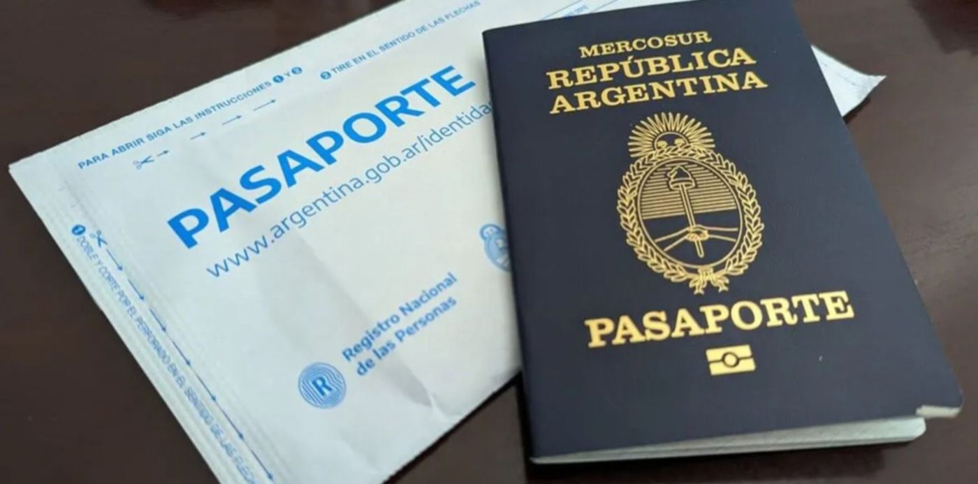 Desde este viernes aumentan los precios de los trámites para hacer el DNI y el pasaporte, entre otros.