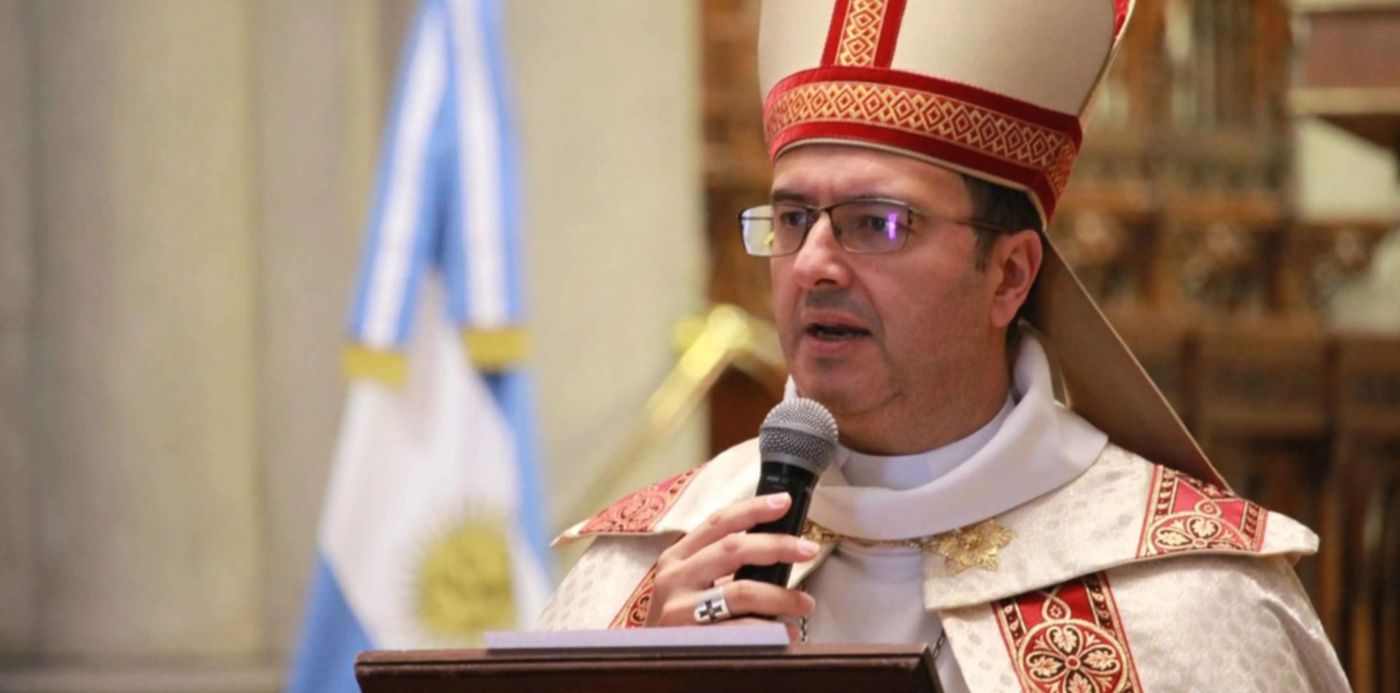 Arzobispo Gabriel Mestre