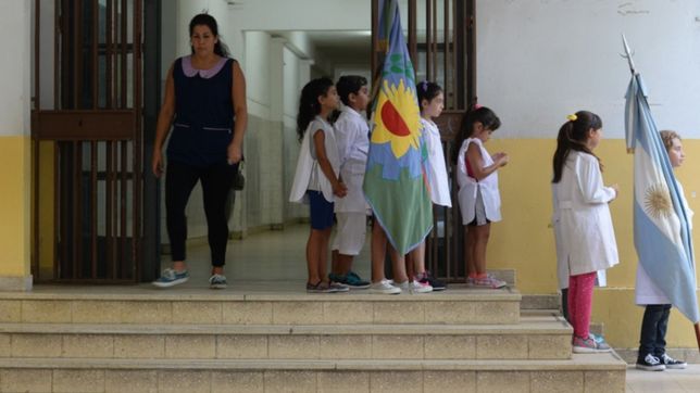 la provincia se refirio a los rumores de adelanto de las vacaciones de invierno