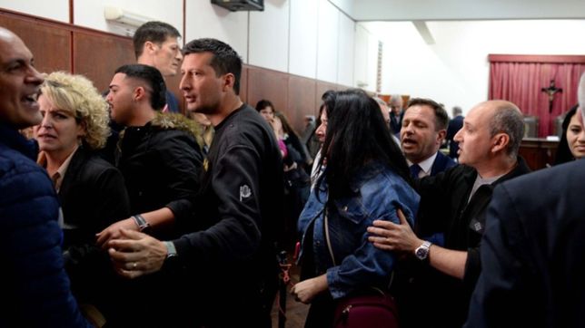 gritos, llantos e insultos: asi se vivio la condena a lucas puig en tribunales