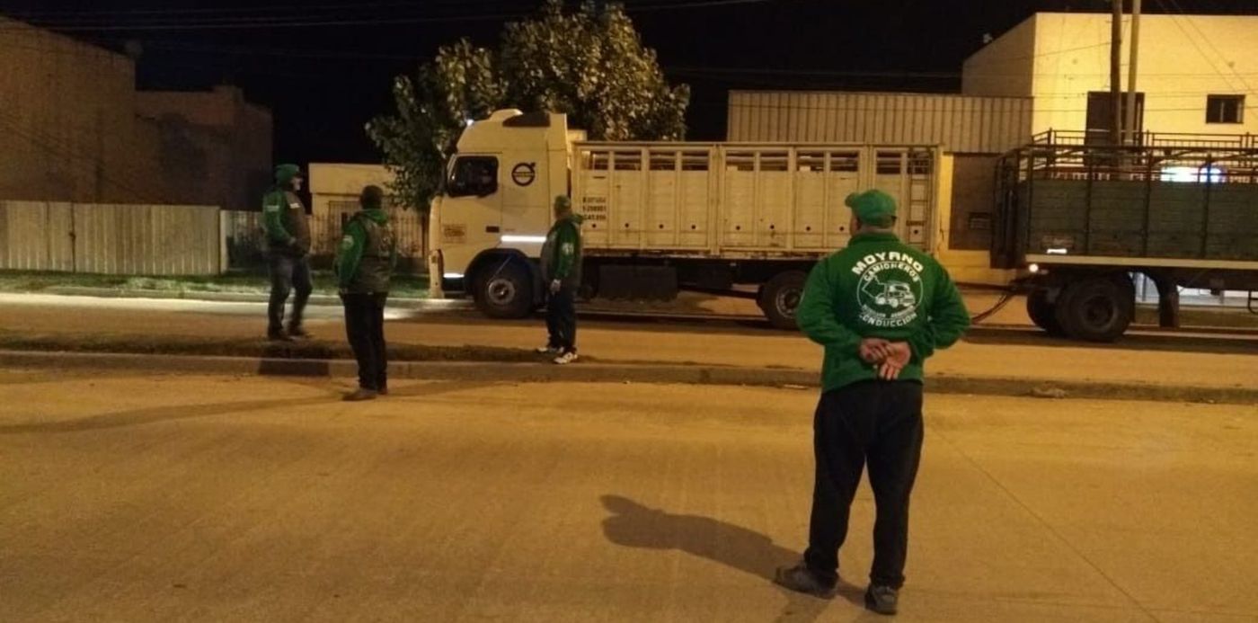 1556654296197.jpeg?rotate=0&scaleX=1&oh=585&x=0&y=35&width=1040&height=520&scaleY=1&ow=1040&&cw=1920&ch=950