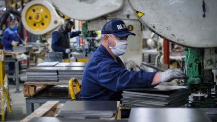 Uno de cada tres trabajadores de comercios y pymes bonaerenses se ausenta por COVID-19