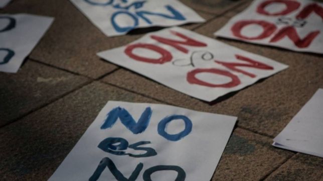 estaba preso por golpear a su ex, salio por un permiso en nochebuena y aparecio en su casa