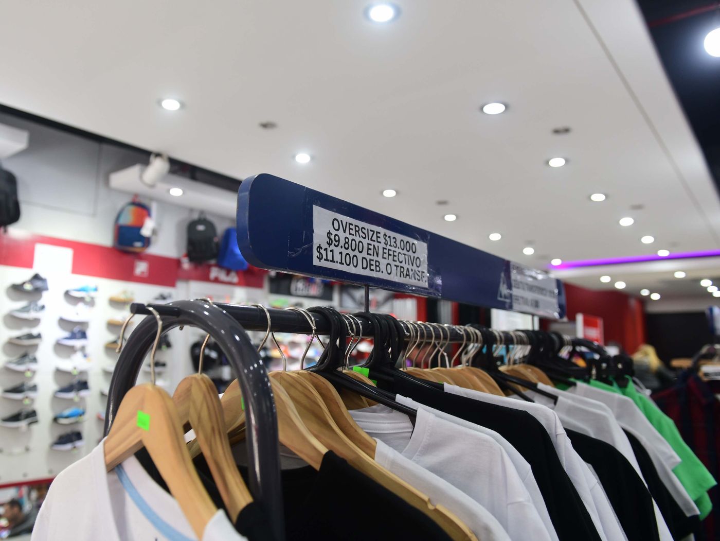 MODO Black ofrece un 20% de reintegro en tiendas de indumentaria adheridas