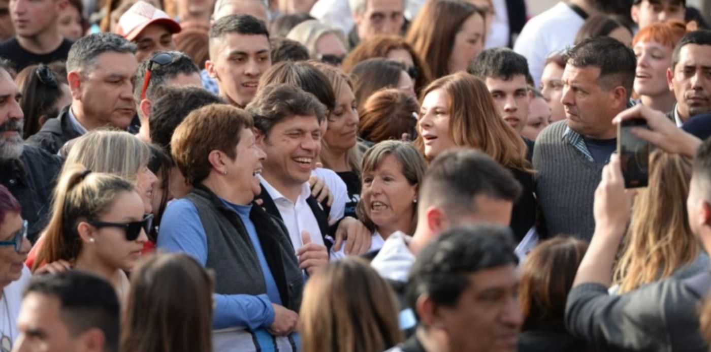 Axel Kicillof en la marcha de la noche de los lápices 2022 - marcha deAxel Kicillof en la marcha de la noche de los lápices 2022 la noche de los lápices 2022