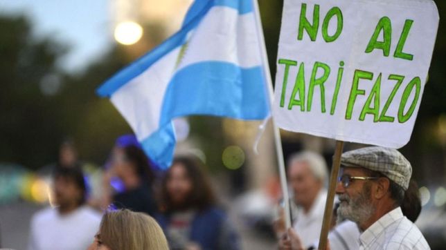 vecinos van a protestar este jueves contra los tarifazos en la puerta de camuzzi