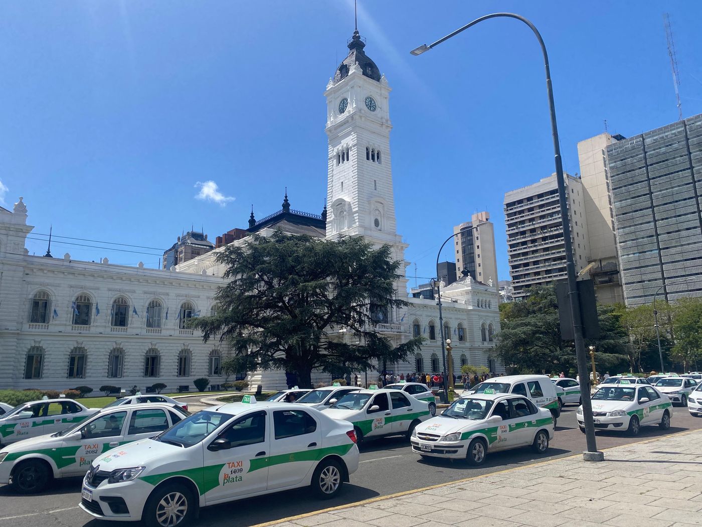 Cortes reclamos taxistas (2).jpeg