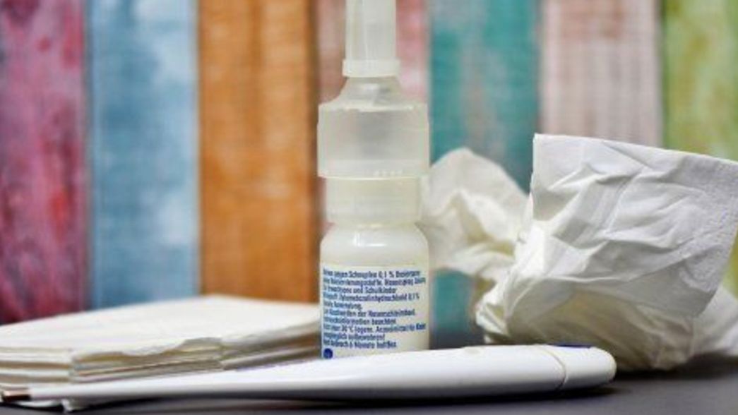 Probarán un spray nasal como tratamiento para el coronavirus en Argentina