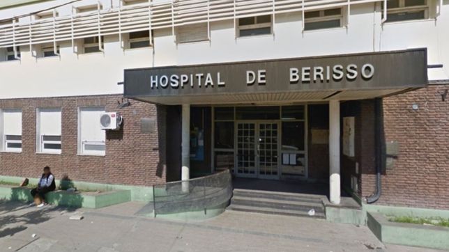 lo demoraron por exhibicionismo, quedo libre y termino internado porque casi lo linchan