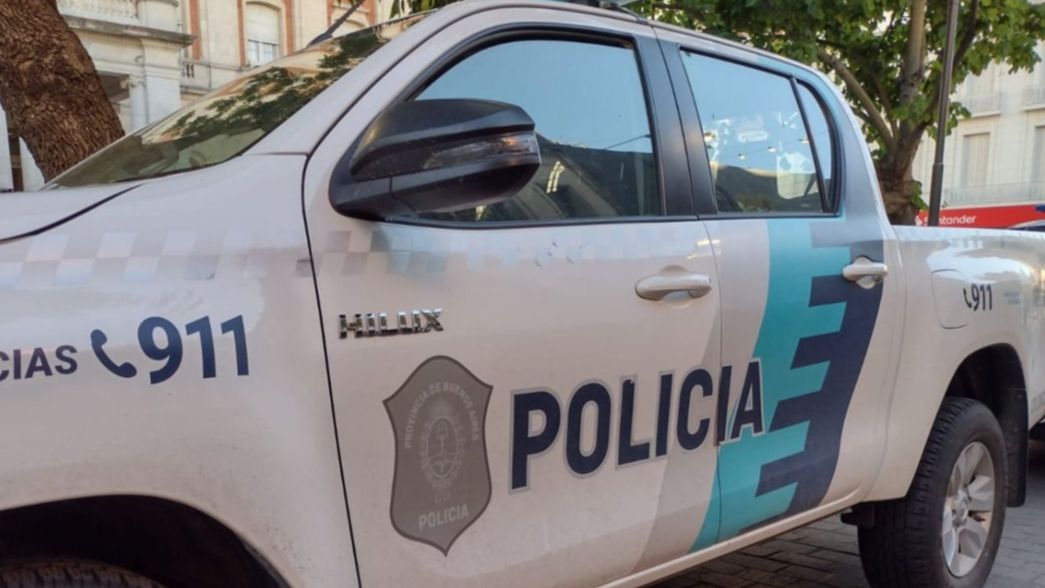 Brutal robo a una abuela en La Plata: entraron a su casa, la amenazaron y le robaron todo