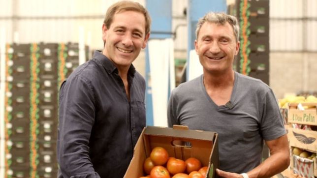 garro visito el cordon frutihorticola de la plata, el mas grande de toda la argentina