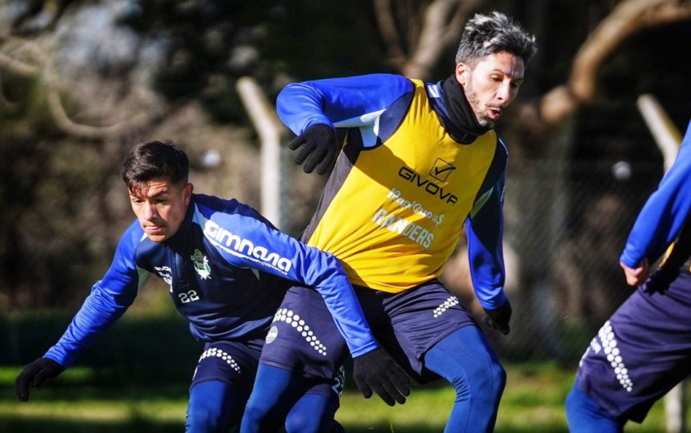 Entrenamiento Gimnasia Castro.jpg