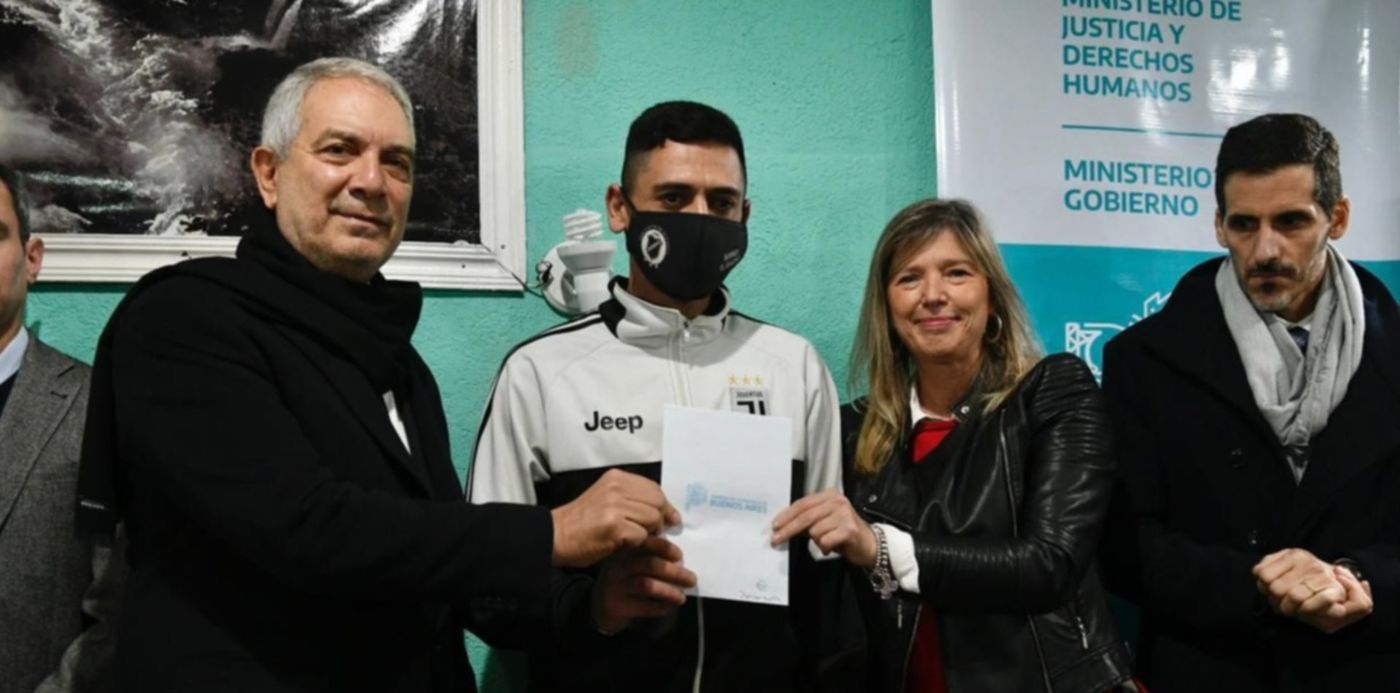 1654635029704.jpeg?x=12&y=54&width=1256&height=628&rotate=0&scaleX=1&scaleY=1&ow=1280&oh=852&&cw=1920&ch=950