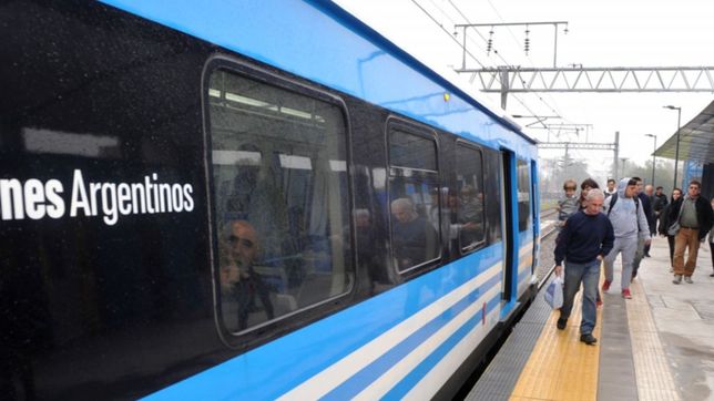 viajaba en tren en alemania y lo golpearon sin razon: en el roca nunca me paso nada