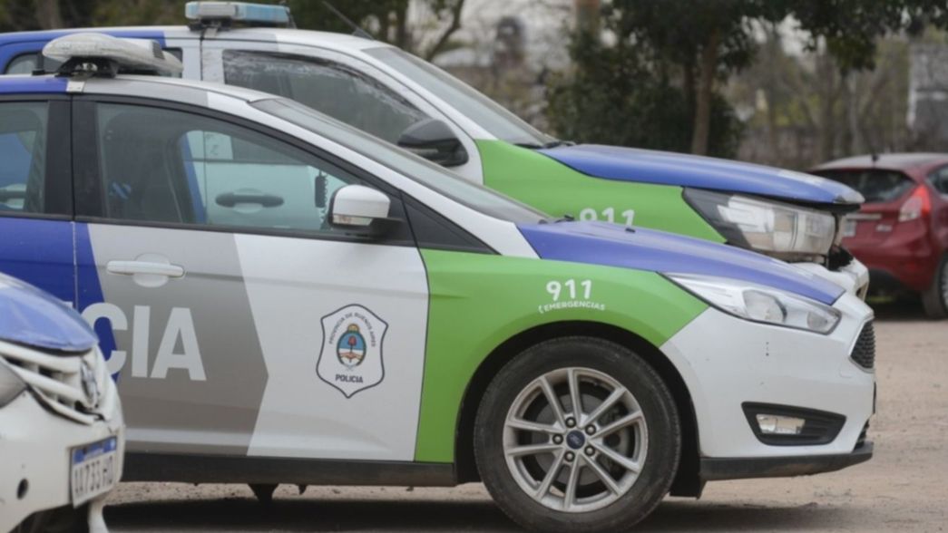 Vio un patrullero, se escondió tras un árbol y terminó preso por un homicidio