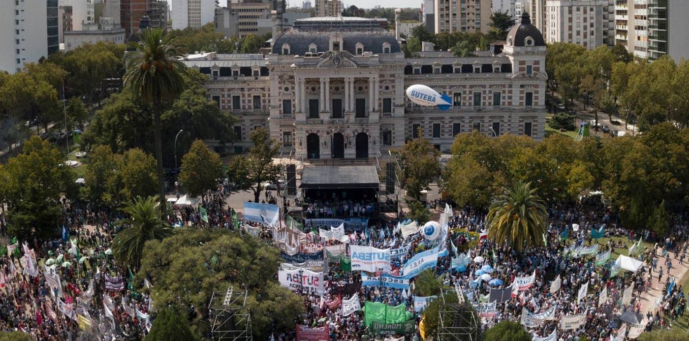 1534253666495.jpg?x=3&width=1496&ow=1500&oh=843&y=26&height=748&rotate=0&scaleX=1&scaleY=1&&cw=1920&ch=950