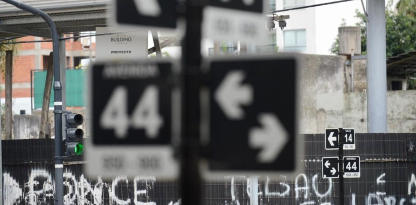 Carteles nomencladores de calles