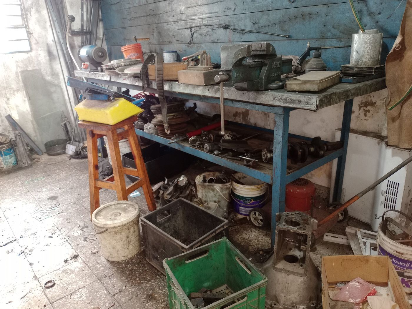 En la venta de garaje de Los Hornos se podrán encontrar todo tipo de herramientas y artículos imperdibles
