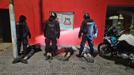 cayo la banda del peugeot tras una persecucion y tiroteo con la policia cayo la banda del peugeot tras una persecucion y tiroteo con la policia