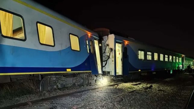 susto en las vias: descarrilo un tren de larga distancia