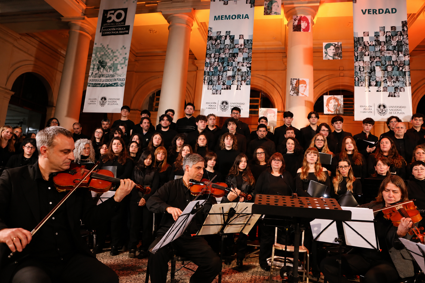 Elencos de la UNLP coro orquesta ensamble
